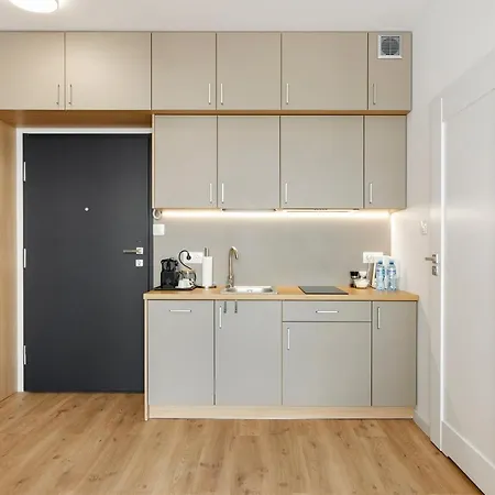 Centrum Obok Manufaktura Piotrkowska Dostep Na Kod *