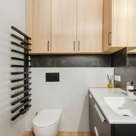 Centrum Obok Manufaktura Piotrkowska Dostep Na Kod Apartman Łódź