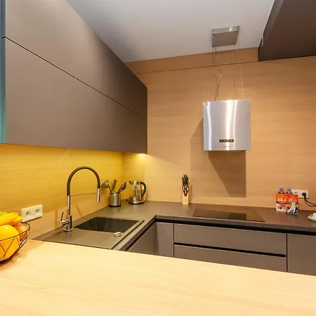 Centrum Obok Manufaktura Piotrkowska Dostep Na Kod Apartament