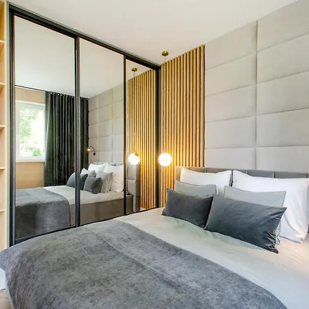 Apartament Centrum Obok Manufaktura Piotrkowska Dostep Na Kod