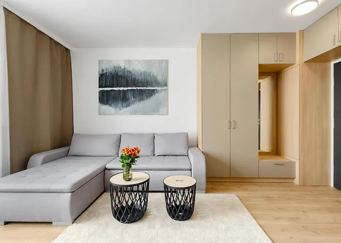 Centrum Obok Manufaktura Piotrkowska Dostep Na Kod