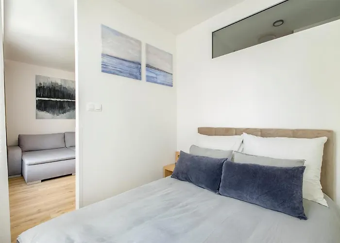 Centrum Obok Manufaktura Piotrkowska Dostep Na Kod לודז'