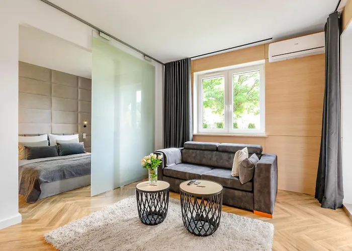 Centrum Obok Manufaktura Piotrkowska Dostep Na Kod *